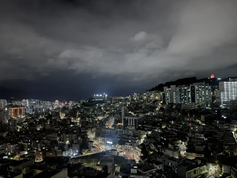 [Jung-gu, Busan] Fully furnished apartment with a stunning view near Busan Station 25