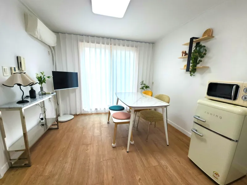 [Yongin] Seongbok Station Two-Room Emotional Accommodation 13