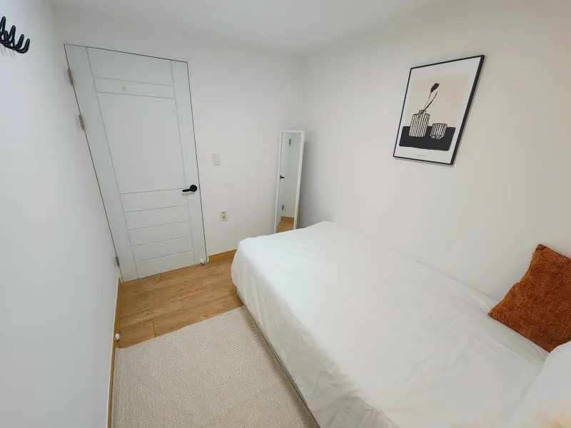 [Yongin] Seongbok Station Two-Room Emotional Accommodation 2
