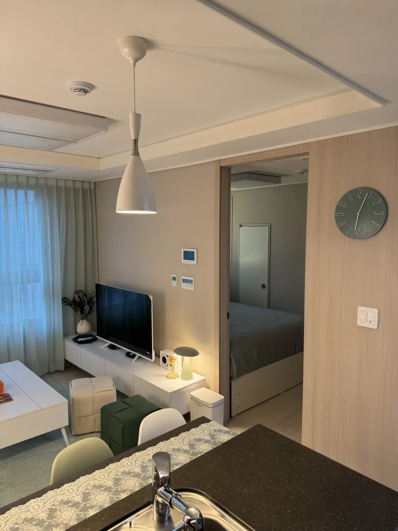 [서울 강남] 역삼역 4분거리 1룸1거실 20