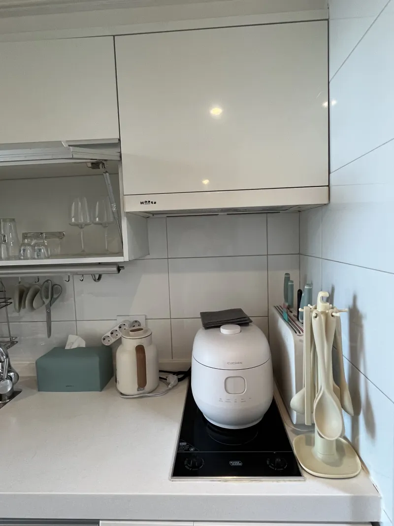 [Gangnam, Seoul] Two-bedroom duplex near Gangnam Station Exit 12 19