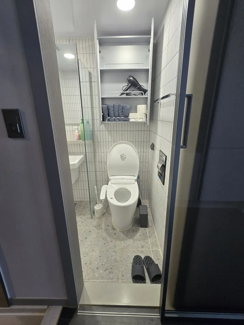 [Pyeongtaek] 3 minutes from Seojeong-ri Station *Warm lighting*Calm hotel feel 9