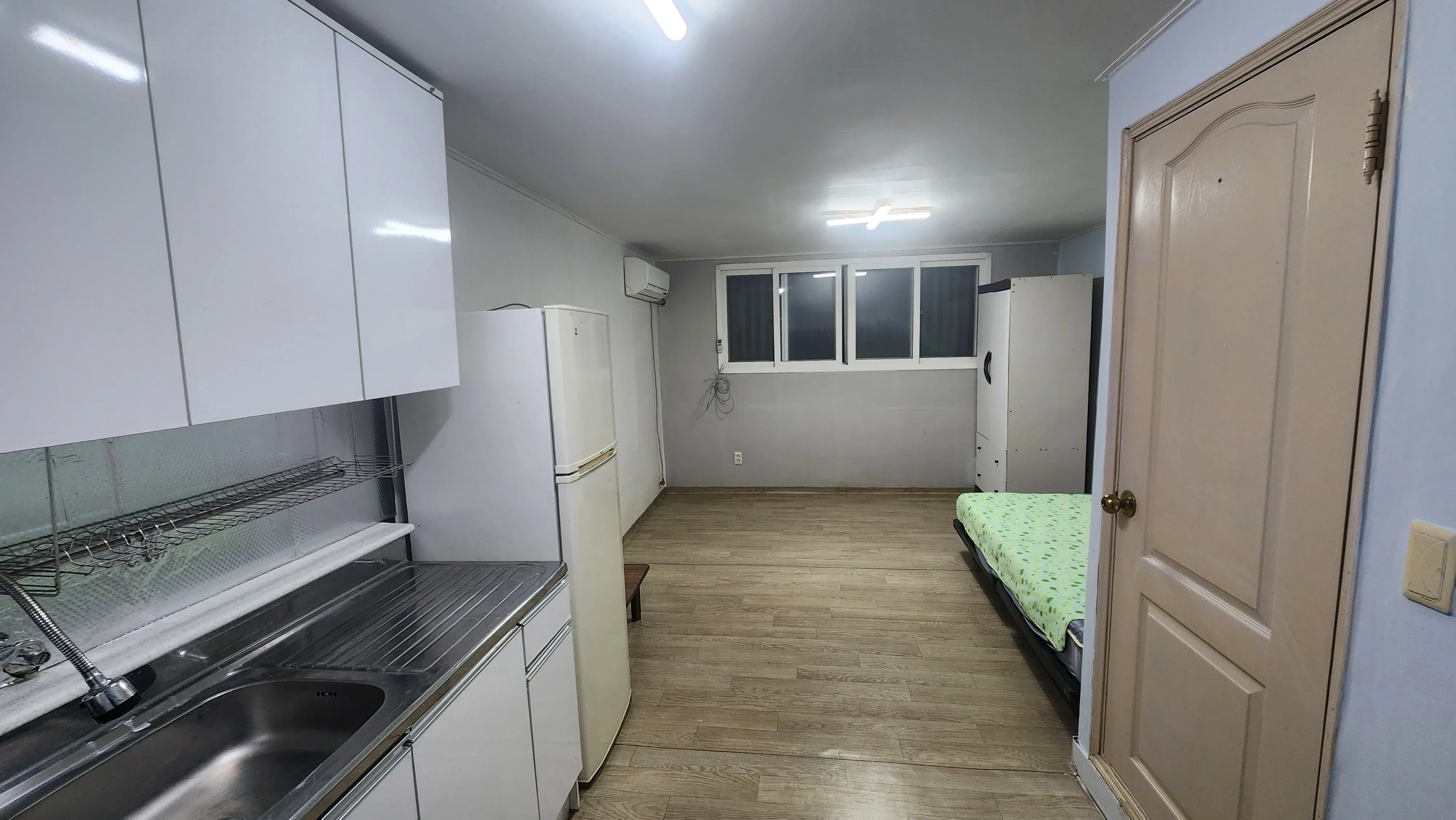 Studio in Yeonsu, Incheon — 20m², sleeps 4, 1 bath