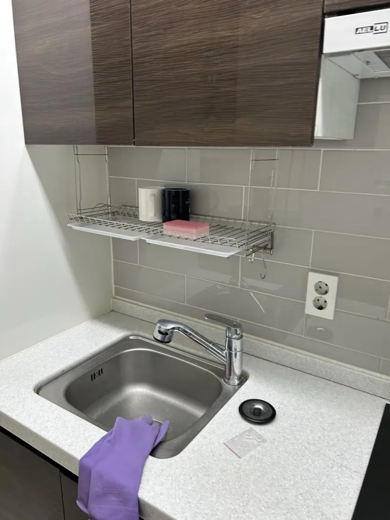 [Suwon][Suwon Paldal] 5 minutes from Suwon City Hall Station in Inje-dong 8