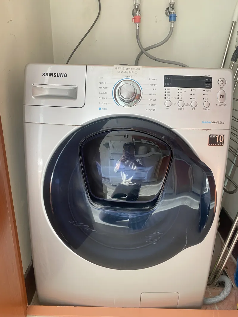 [Anyang] 2-minute walk from Beomgye Station, downtown area, 2 queen beds, free parking 26