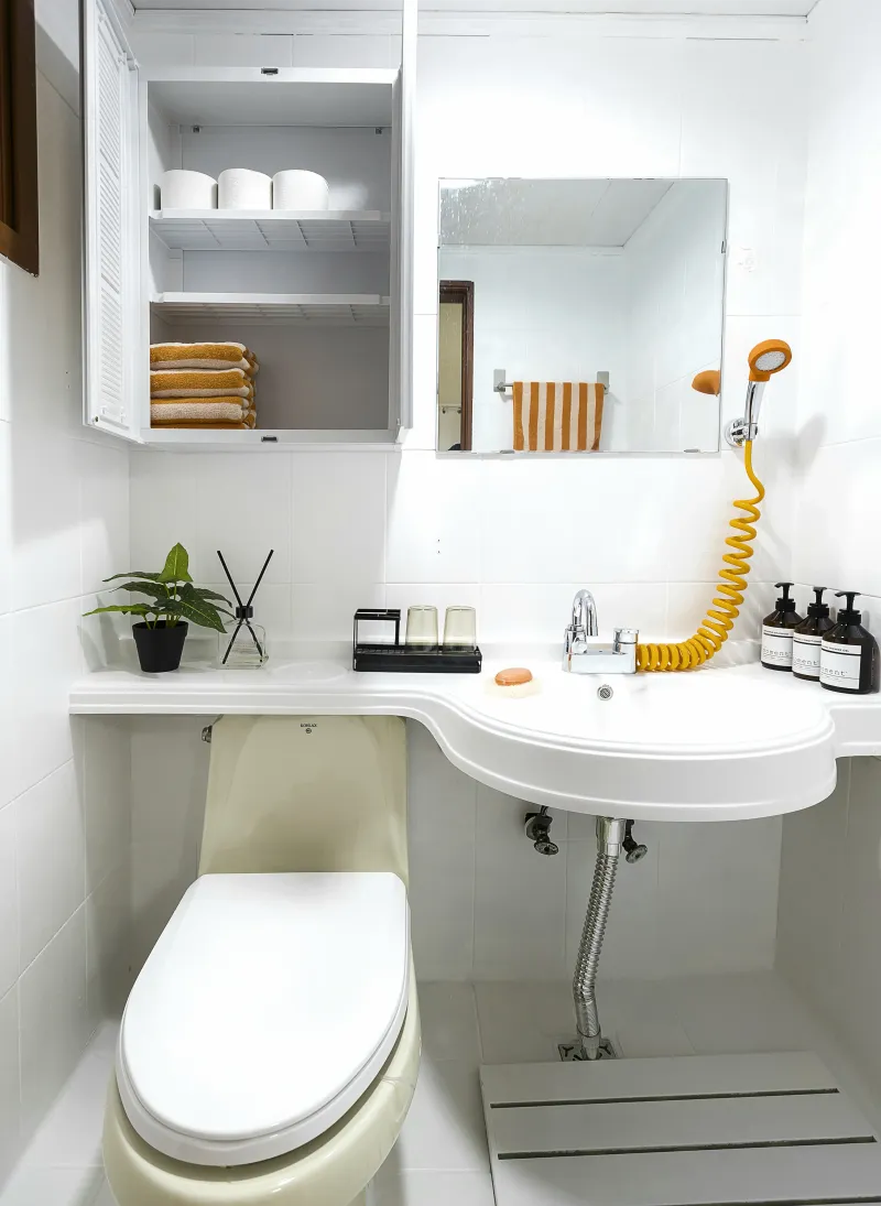 [Dongdaemun, Seoul] 3-minute session, clean, full-option 18