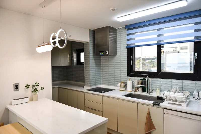 [Beophwan-dong, Seogwipo] 3rd Floor House with Beophwan Ocean View/Beomseom Island View / Three-Room Apartment / Infants and Toddlers Welcome 34