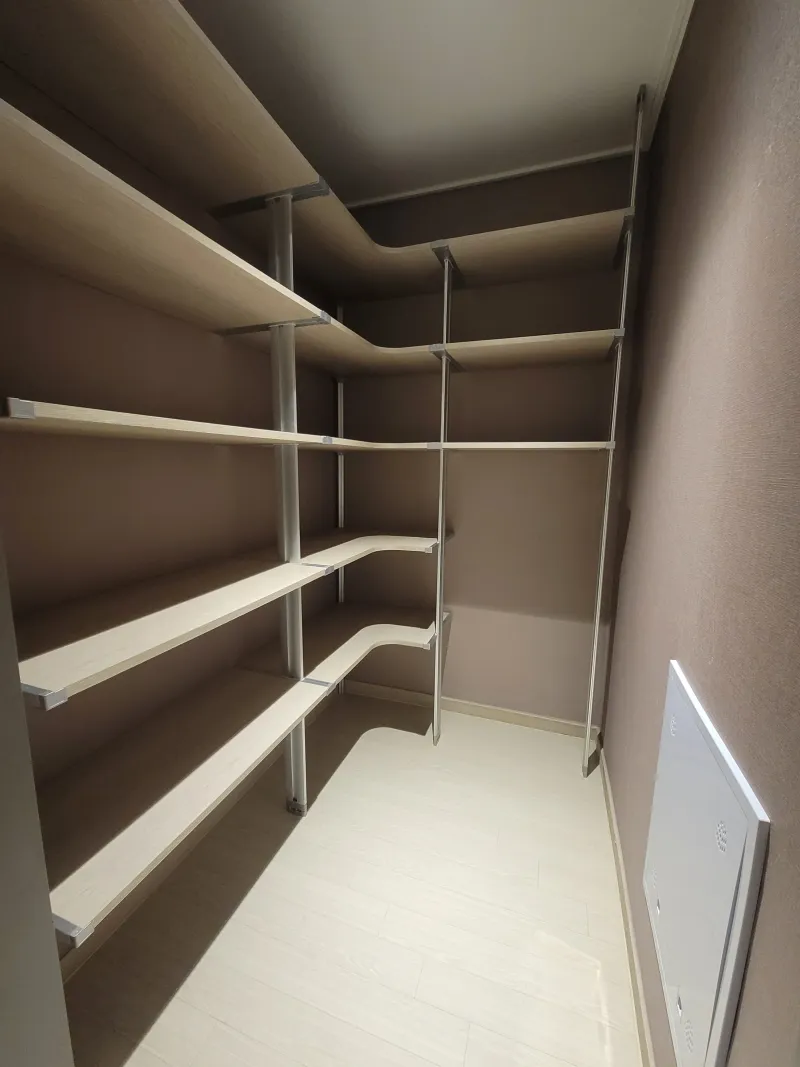 [Yuseong, Daejeon] Yonggye-dong Room 3, Room 2 Officetel 17