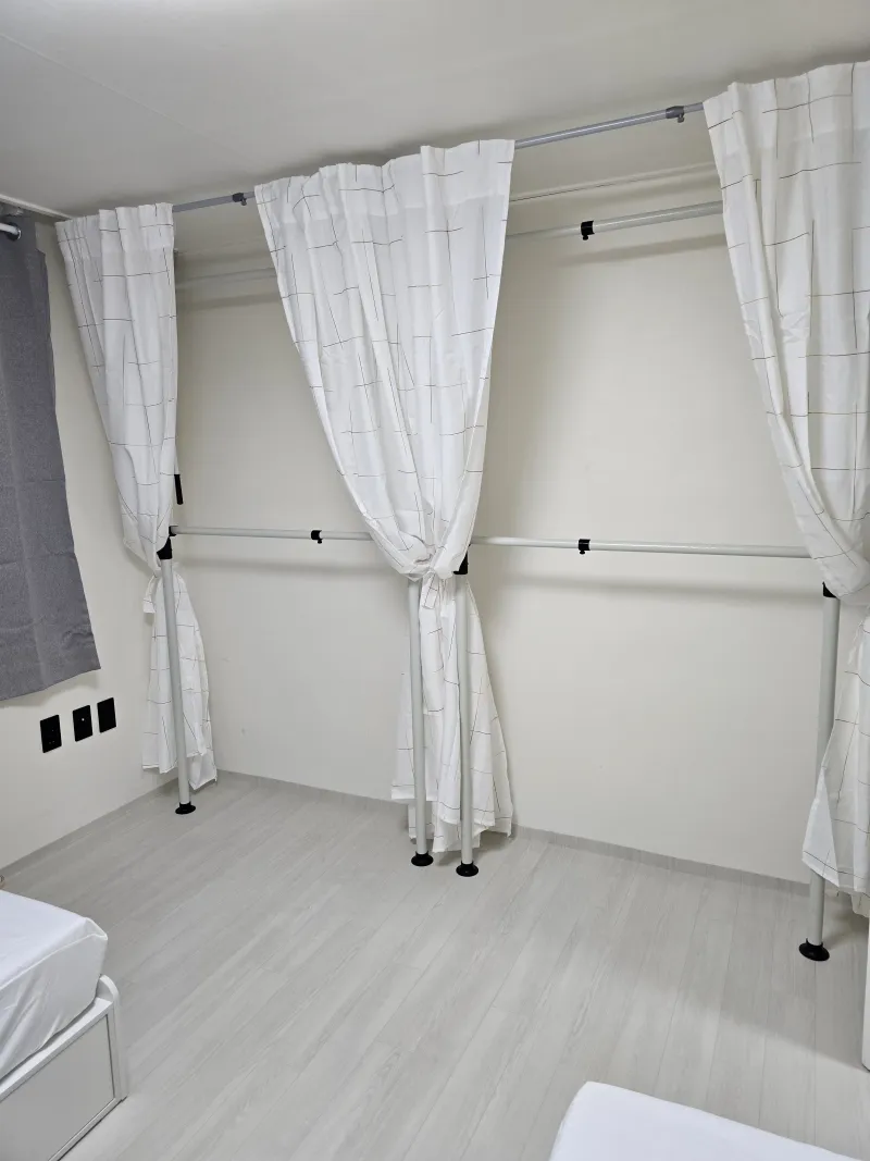 [Gangnam, Seoul] Nonhyeon-dong Food Street Share House Double Room 3