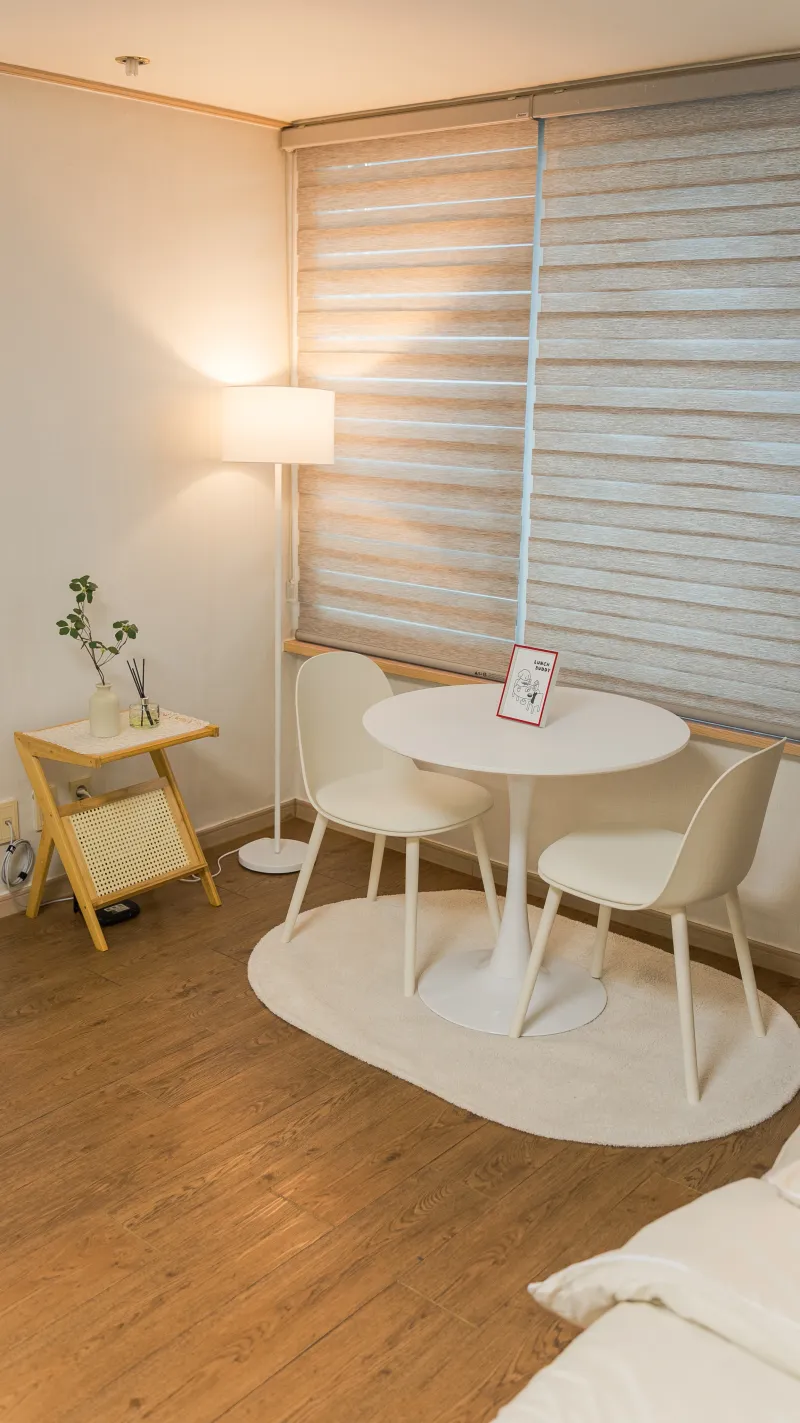 [Yeongdeungpo, Seoul] Spacious room with a full view, 3 minutes from National Assembly Station 6