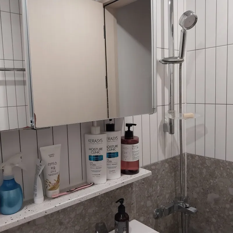 [Yongsan, Seoul] Sharehouse near Itaewon Station and Noksapyeong Station 9