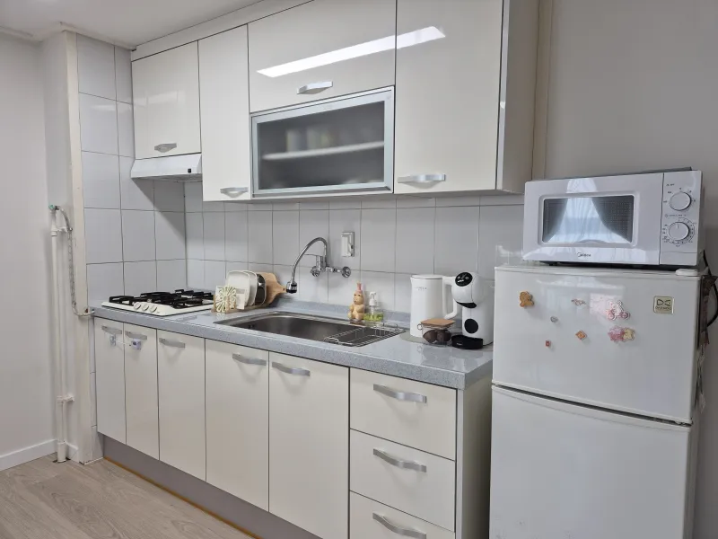 [Haeundae, Busan] Dalmaji Two-Room with Free Parking, a Quiet and Cozy Accommodation Filled with Sunlight 13
