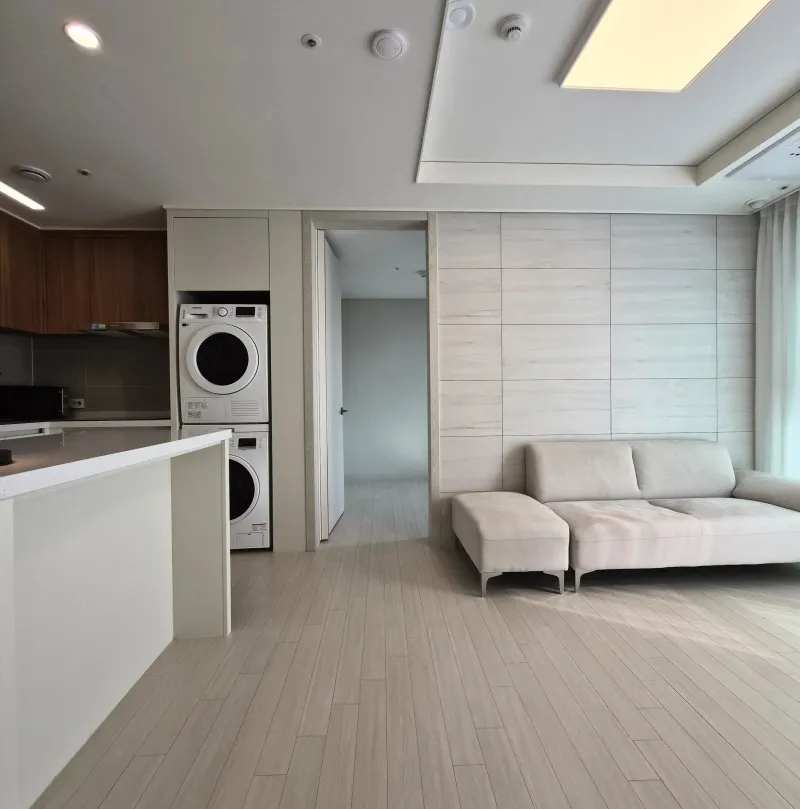 [Seohae, Incheon] Cheongna International City Station Two-Room Apartment in Top Condition 13