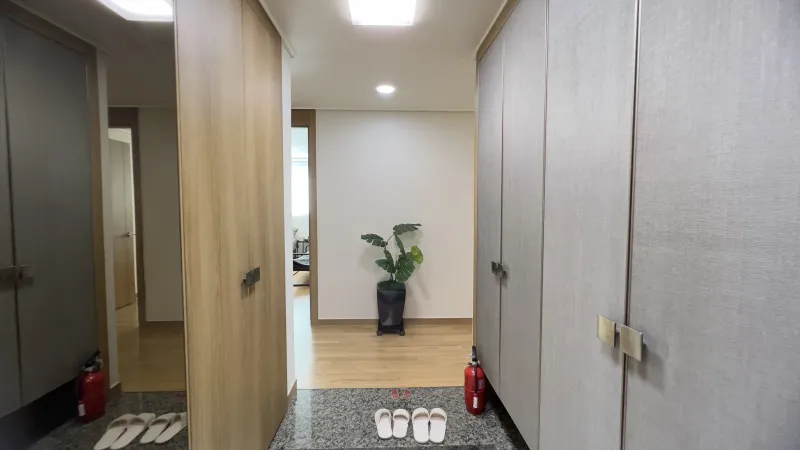 [Yeonsu, Incheon] Songdo Ocean View Luxury Apartment on the 31st Floor #Hyundai Premium Outlet 24