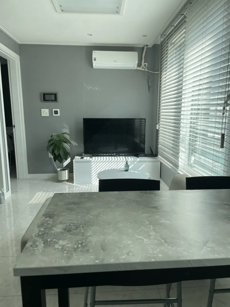 [Gangnam, Seoul] A bright and comfortable home 8