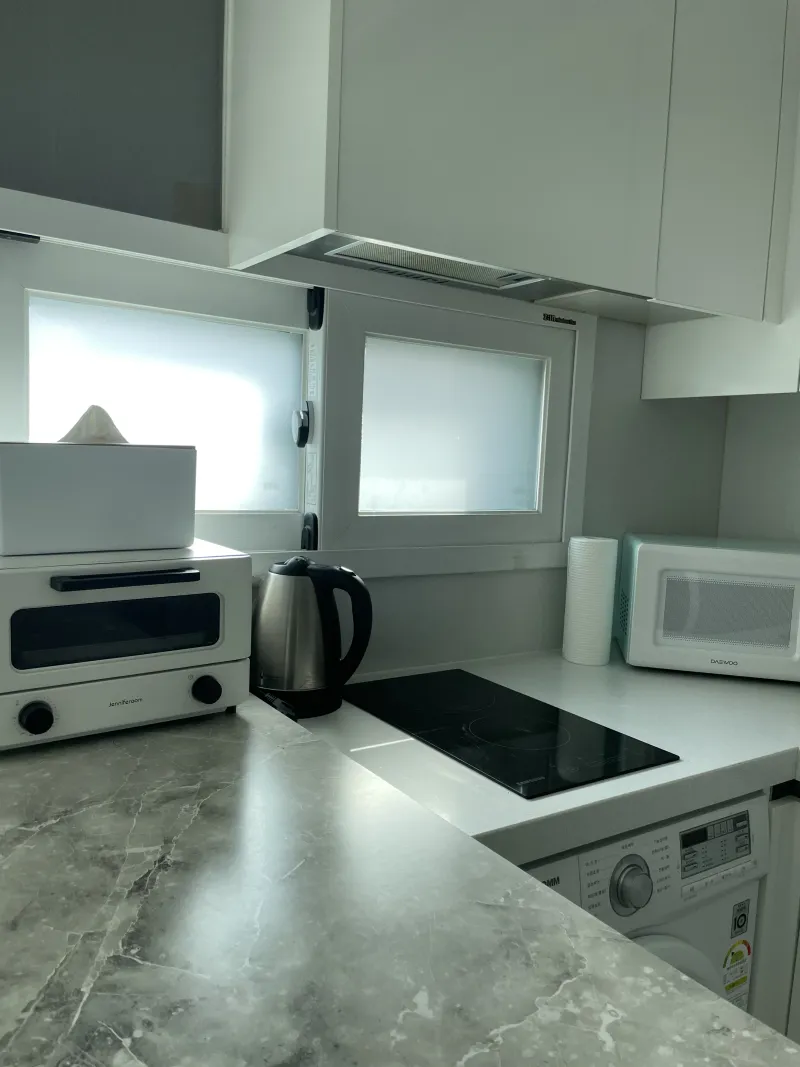 [Gangnam, Seoul] A bright and comfortable home 10
