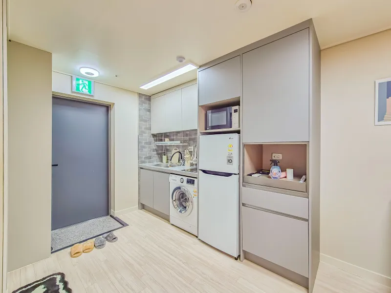 [Gwanak, Seoul] Officetel 1-minute walk from Seoul National University Station 16