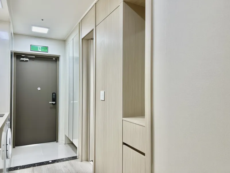[Changwon] Changwon Jungang Station/Hanmaeum Hospital/Changwon National University 4-person duplex, fully furnished 16