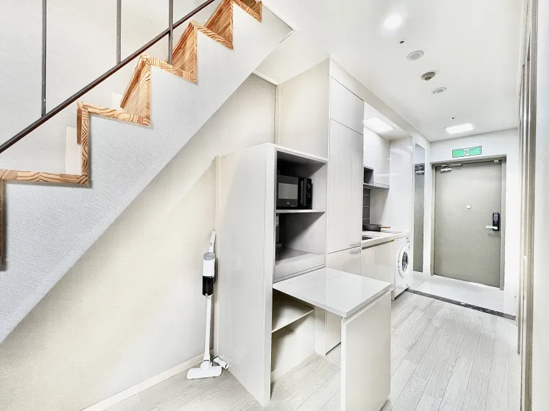 [Changwon] Changwon Jungang Station/Hanmaeum Hospital/Changwon National University 4-person duplex, fully furnished 15