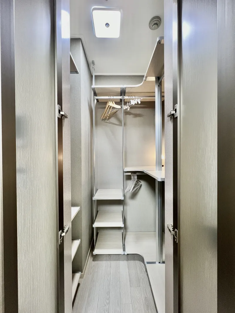 [Changwon] Changwon Jungang Station/Hanmaeum Hospital/Changwon National University 4-person duplex, fully furnished 17