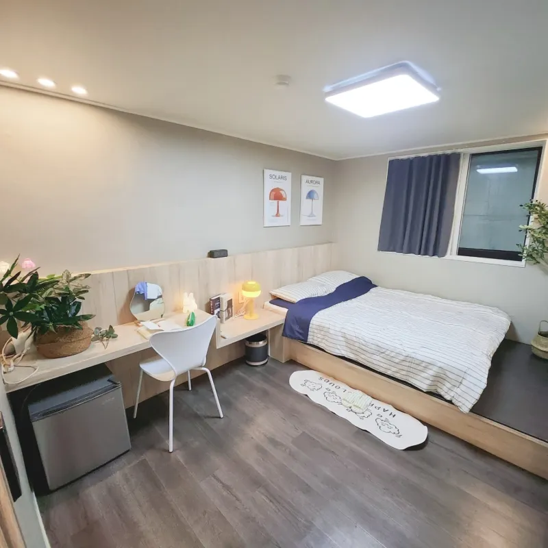 [Suwon][Suwon Paldal] Queen bed room 505, downtown Inje-dong, Suwon City Hall Station 3
