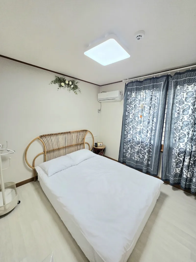 [Sanghyo-dong, Seogwipo][NEW_Jejuro_Room 301] Ocean View/Port Front/Sunset/Jungmun 10 minutes/Olle Market 15 minutes/ 3