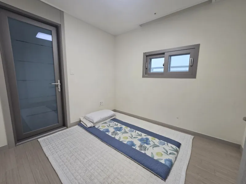 [Gangseo, Busan] Clean room 2, room 1306, near Gimhae Airport Deokdu Station 4