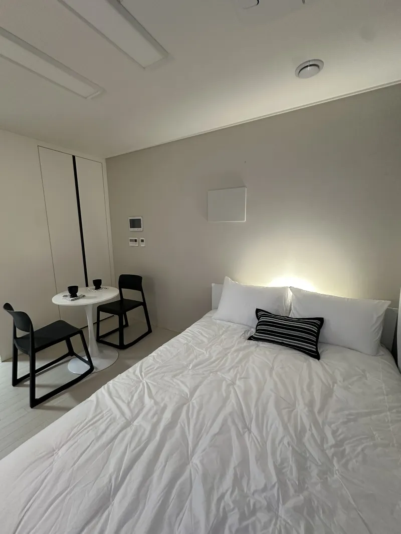 [Bucheon] City view high-rise building, 1 minute from Sinjung-dong Station 7