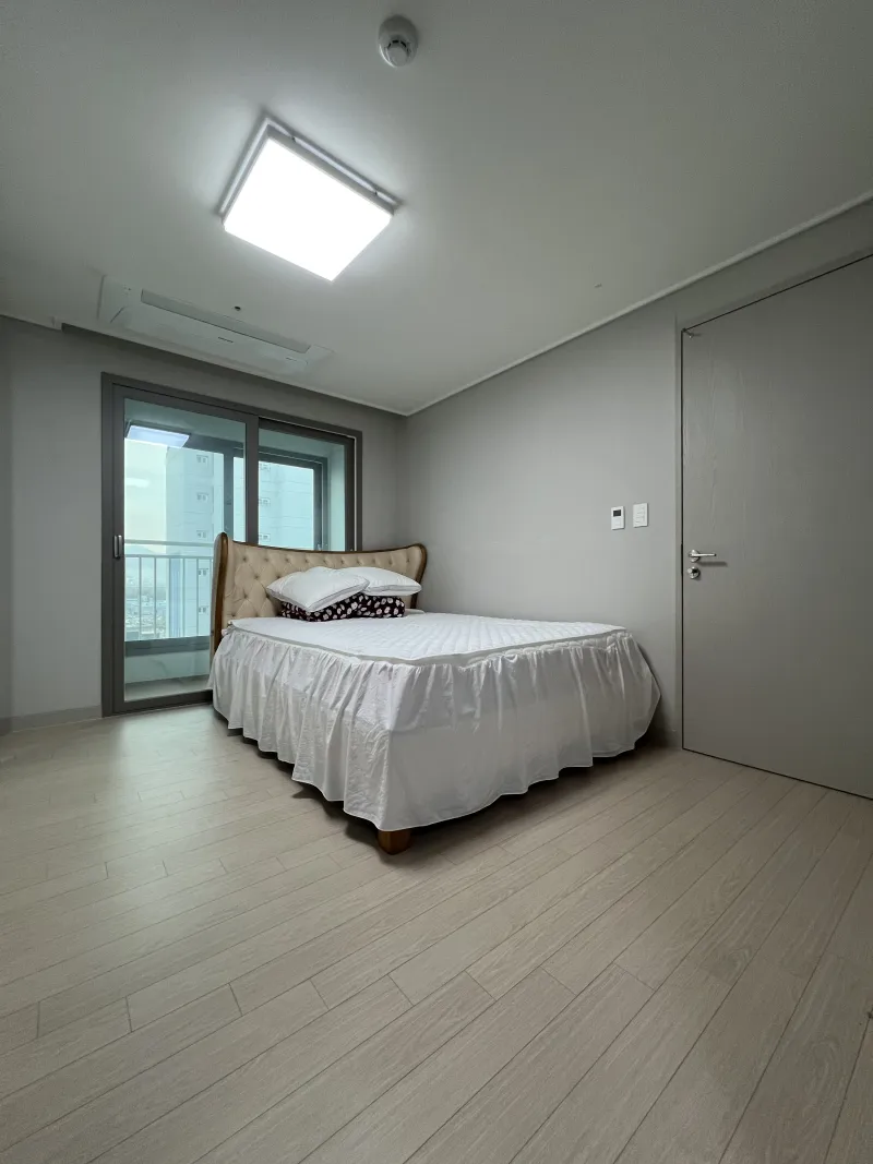 [Gangseo, Busan] Comfortable accommodations on the 12th floor, close to Gimhae Airport 2