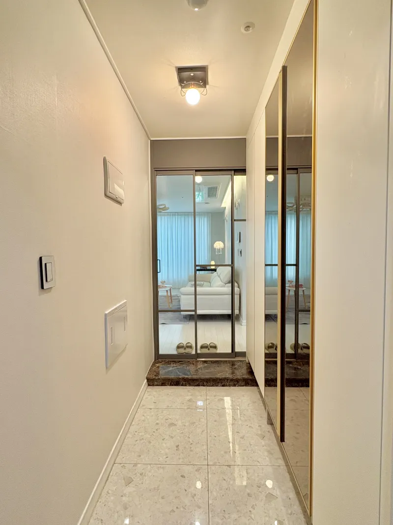 [Bupyeong, Incheon] 3-room officetel, 5 minutes walk from Bupyeong Market Station 10