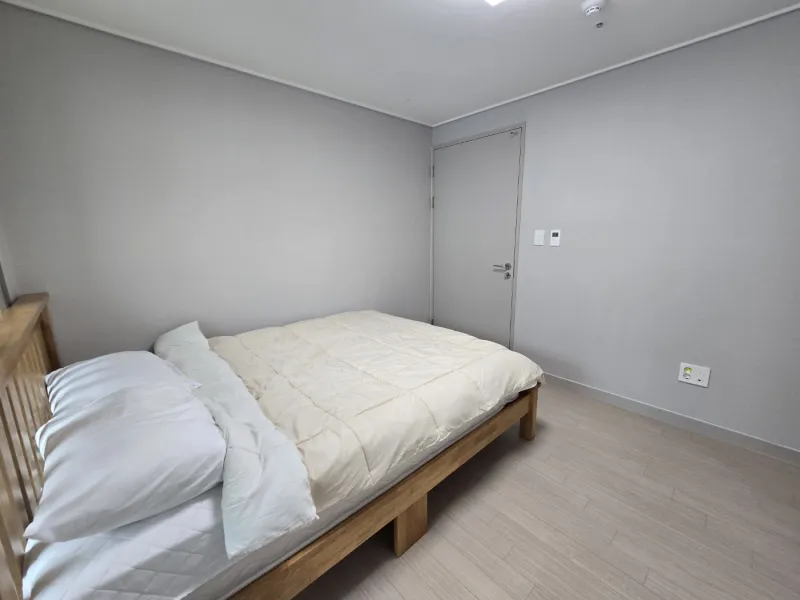[Gangseo, Busan] Clean room 2, room 1306, near Gimhae Airport Deokdu Station 3