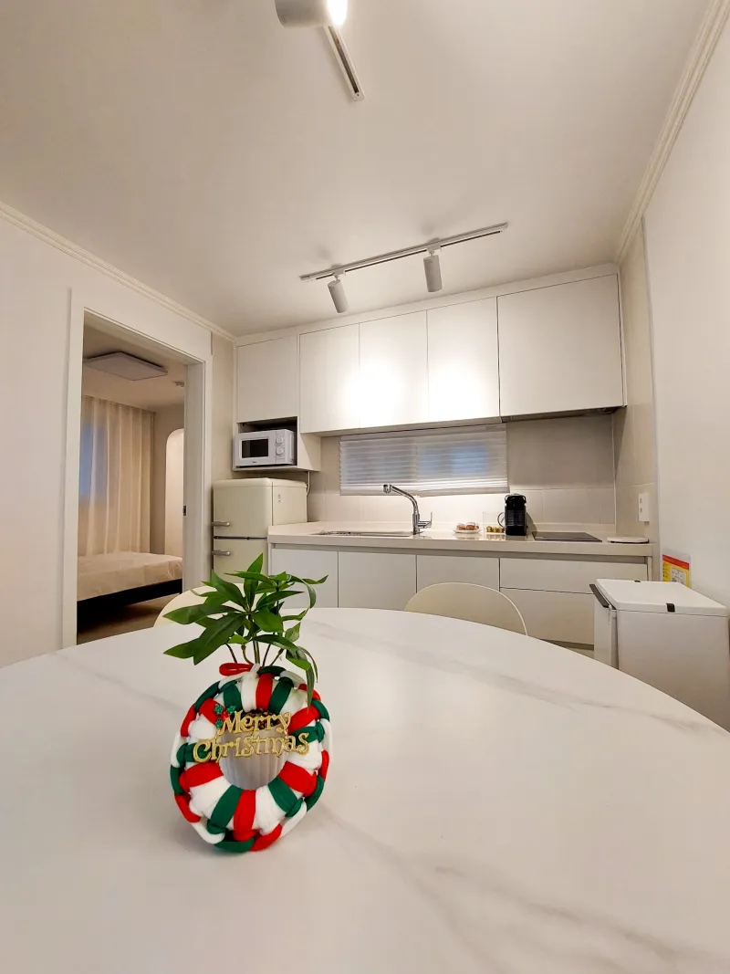 [Yongsan, Seoul] A hip and stylish 3-room apartment in a 5-minute walk from Hangangjin Station. 24