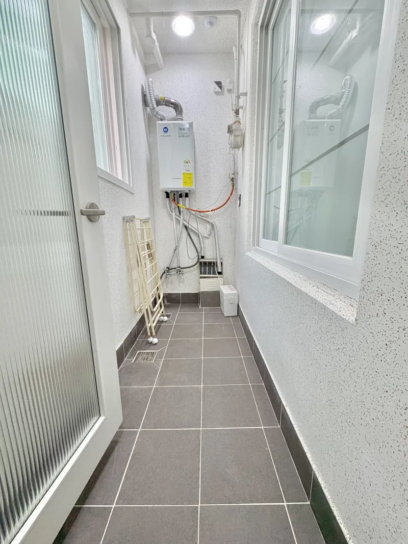 [Bupyeong, Incheon] 3-room officetel, 5 minutes walk from Bupyeong Market Station 26