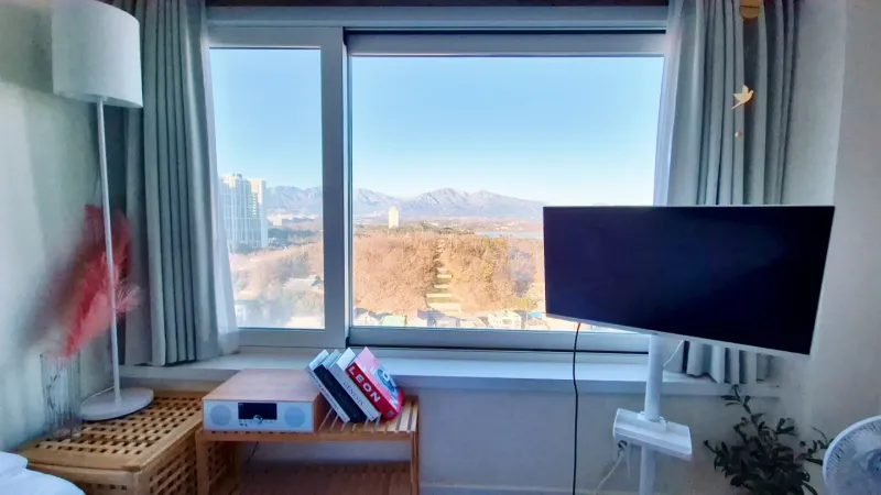 [Sokcho][Sokcho Anuparm] Modern White Studio with Fantastic Views of Seoraksan Mountain and Yeongnangho Lake 4