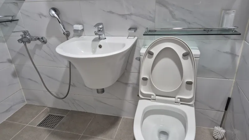 [Anyang] A clean, remodeled officetel, a 1-minute walk from Indeokwon Station Exit 2. 7