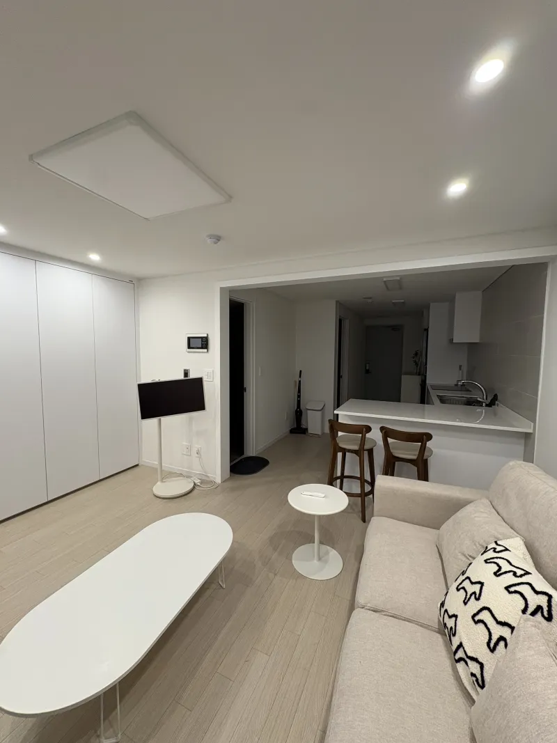 [Mapo, Seoul] Remodeled apartment near Sangam subway station 12