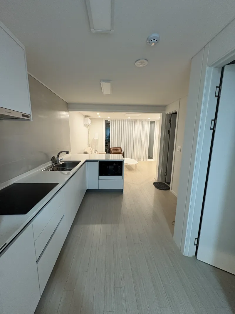 [Mapo, Seoul] Remodeled apartment near Sangam subway station 8