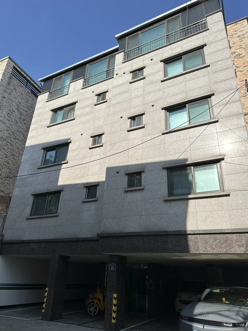 [Seodaemun, Seoul] Fully furnished one-room apartment with free parking near Sangam-dong 20