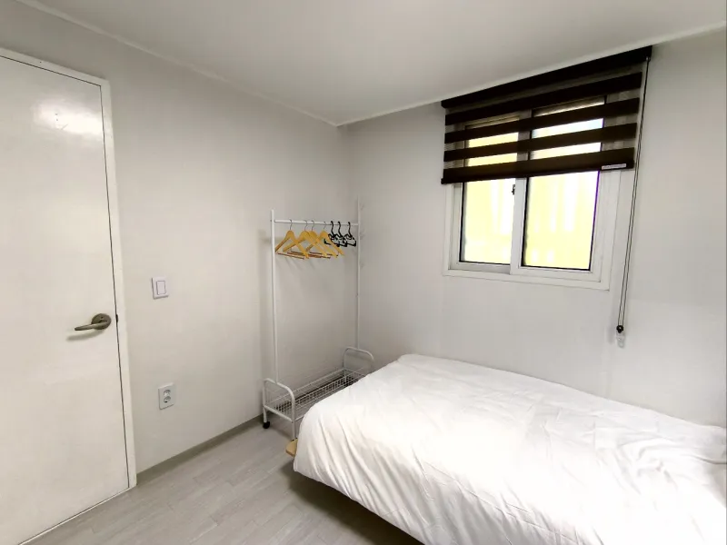 [Gangnam, Seoul] Daechi Academy Street Hanti Seolleung Two-Room Apartment 8