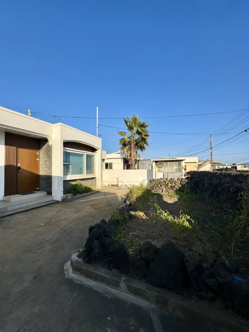 [Gujwa, Jeju] A Jeju-style accommodation 5 minutes from Conan Beach 17