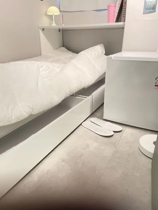 [Dongjak, Seoul] Line 7, 2-minute walk, Men in their 20s and 30s Only 4