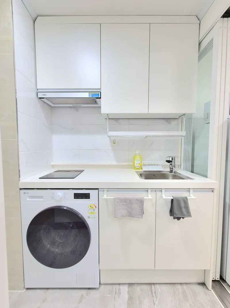 [Mapo, Seoul] 30 seconds from Mapo Station / Hongdae / Gongdeok / Yeouido / Gwanghwamun 9 12