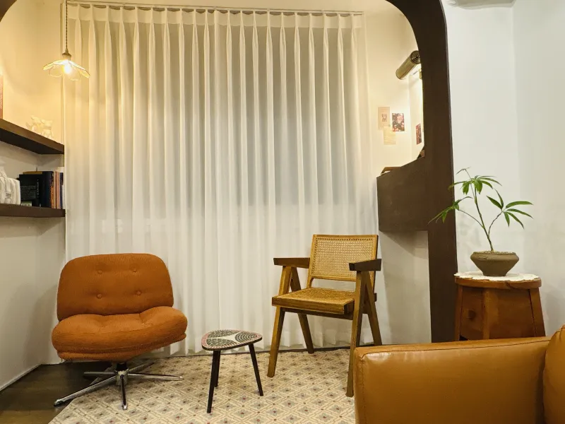 [Gangnam, Seoul] One block of Gangnam-daero, 3 rooms 13