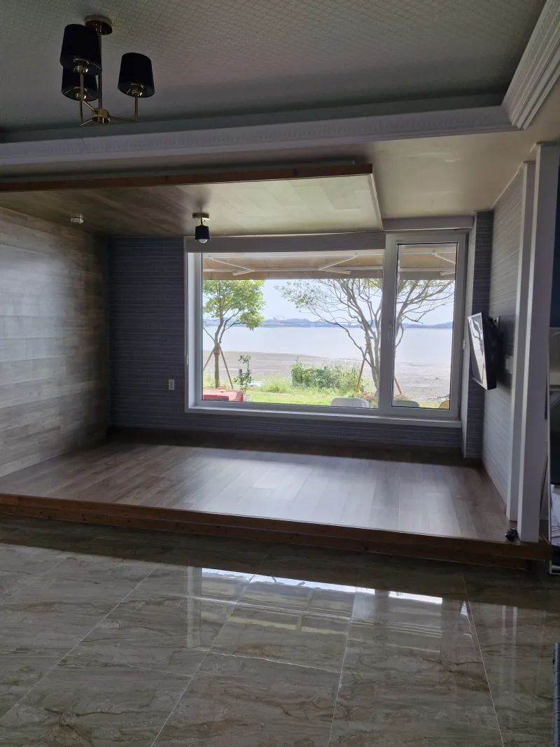 [Muan] A house with a yard overlooking the sea 21