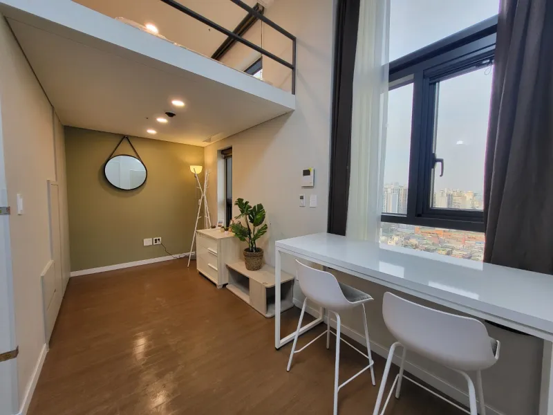 [Dongdaemun, Seoul][4th Anniversary Special] Dapsimni Station, Dongdaemun-gu, Convenient Transportation, Duplex Officetel, 1 minute from Road Traffic Corporation 6
