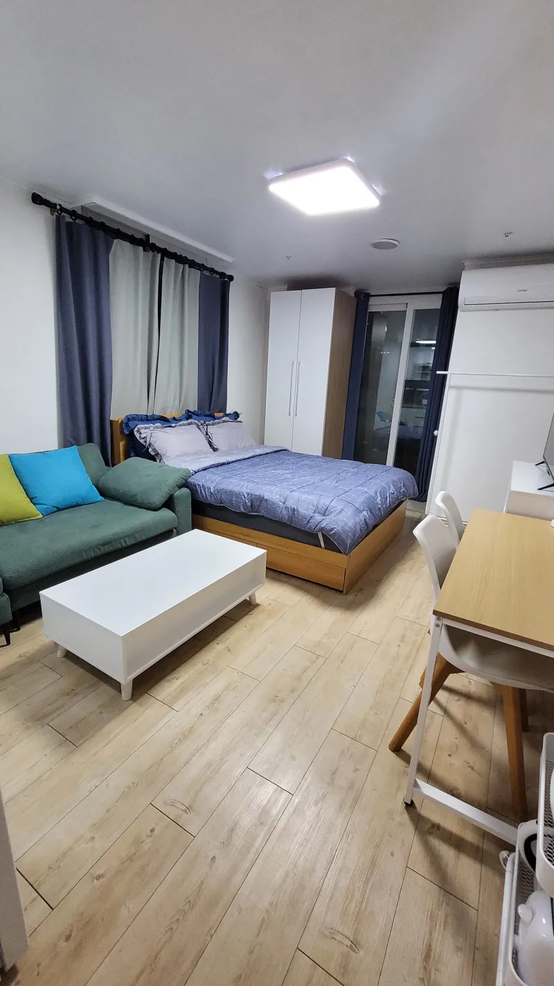 [Yeongdeungpo, Seoul] Munrae Station, Fully-Available Parking, Room 810 21