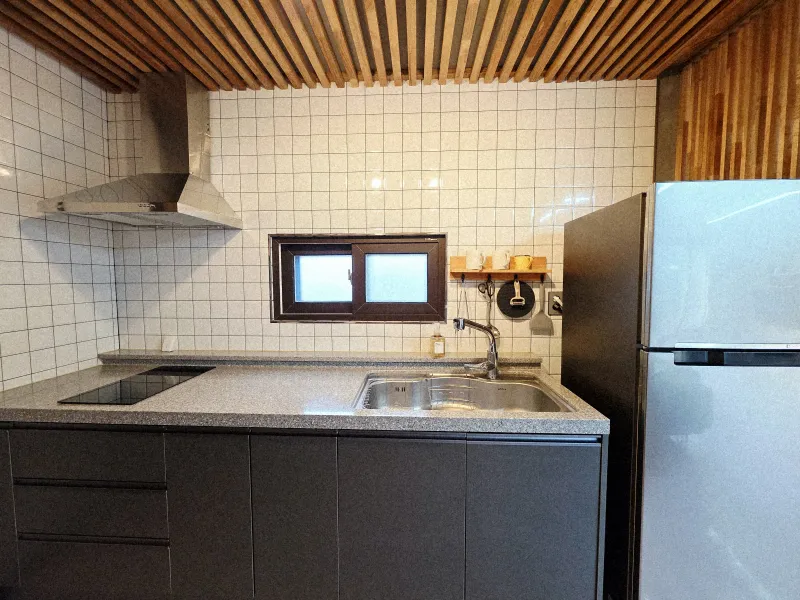 [Aewol, Jeju] Baby products, low-profile bed, built-in bathtub, BBQ, coastal road, 22 pyeong 13