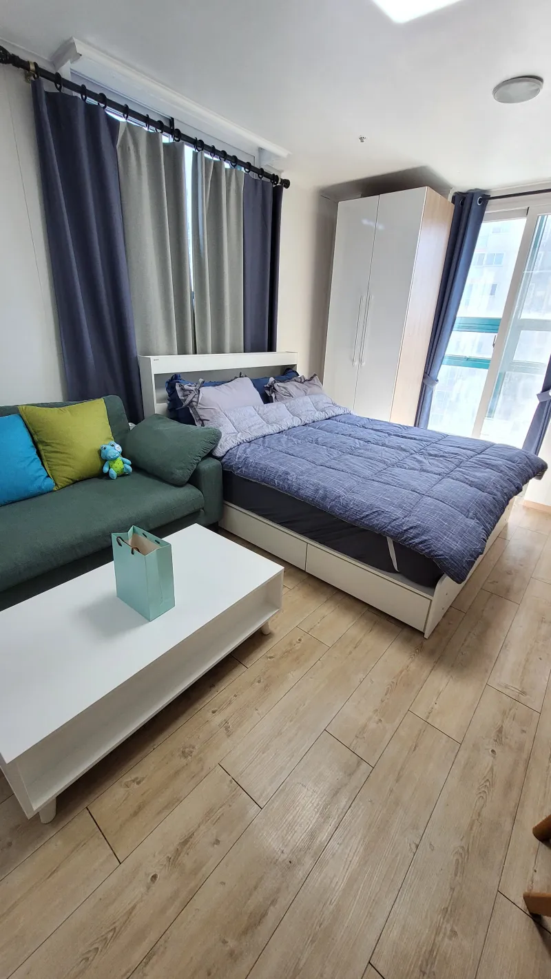 [Yeongdeungpo, Seoul] Munrae Station, Fully-Available Parking, Room 810 12