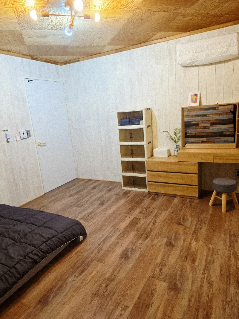 [Aewol, Jeju] Baby products, low-profile bed, built-in bathtub, BBQ, coastal road, 22 pyeong 4