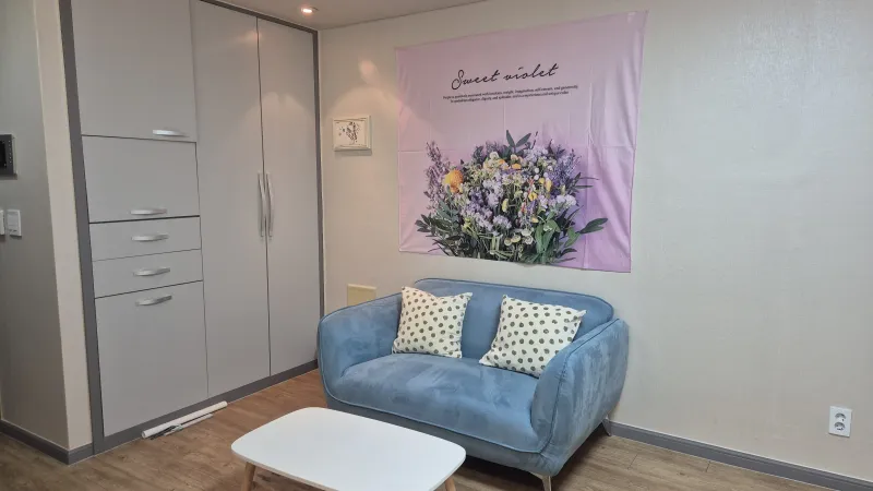 [Anyang] A clean, remodeled officetel, a 1-minute walk from Indeokwon Station Exit 2. 16